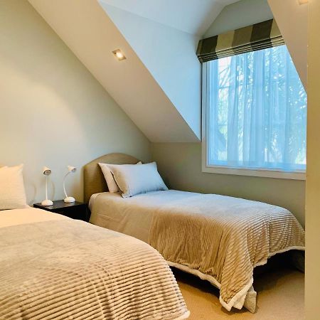 Tinkerbell Cottage 2-4 Bedroom- Russell Cottages Collection 外观 照片